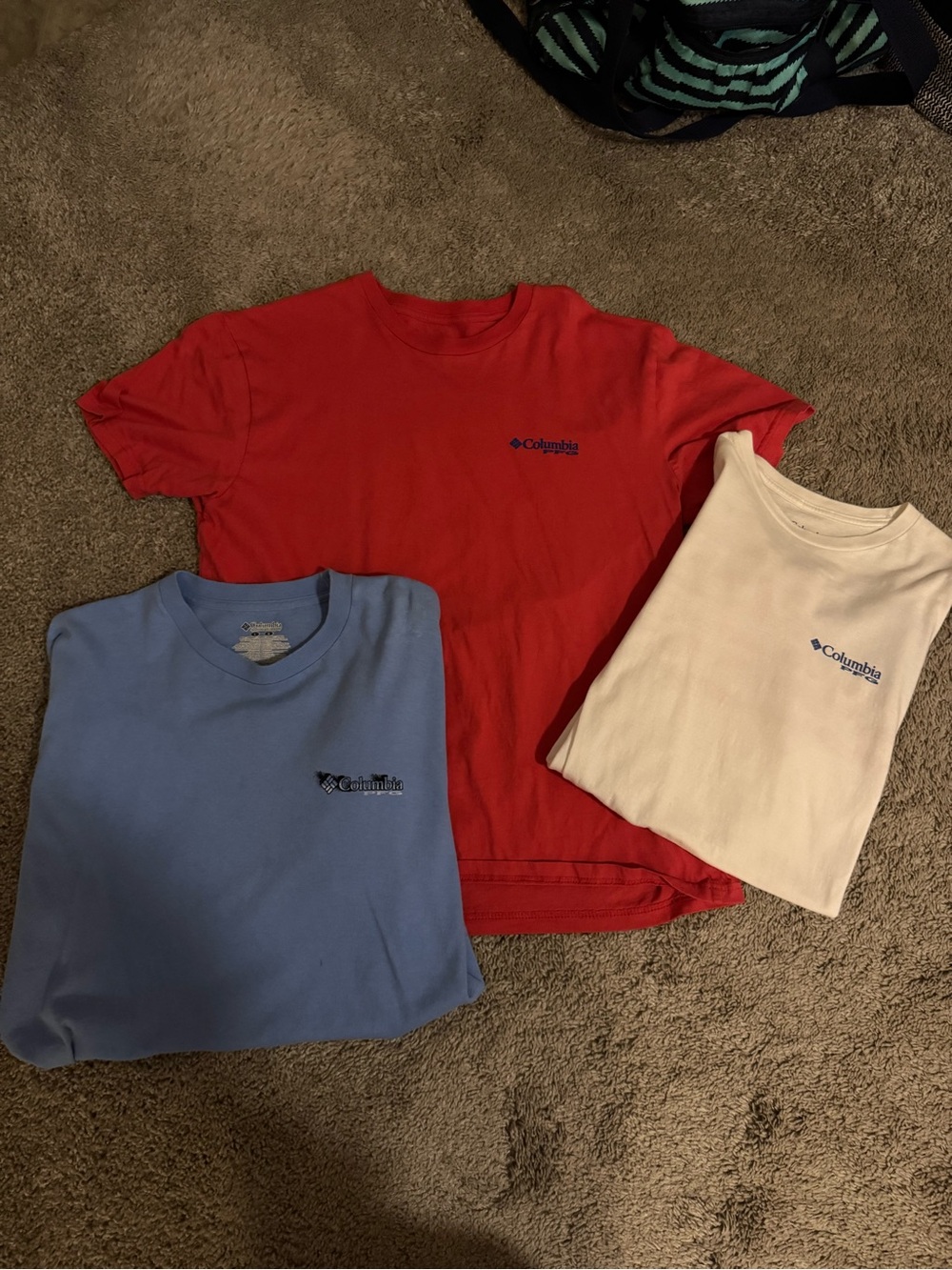 Columbia men’s Short-Sleeve Tees in Red, Blue, white